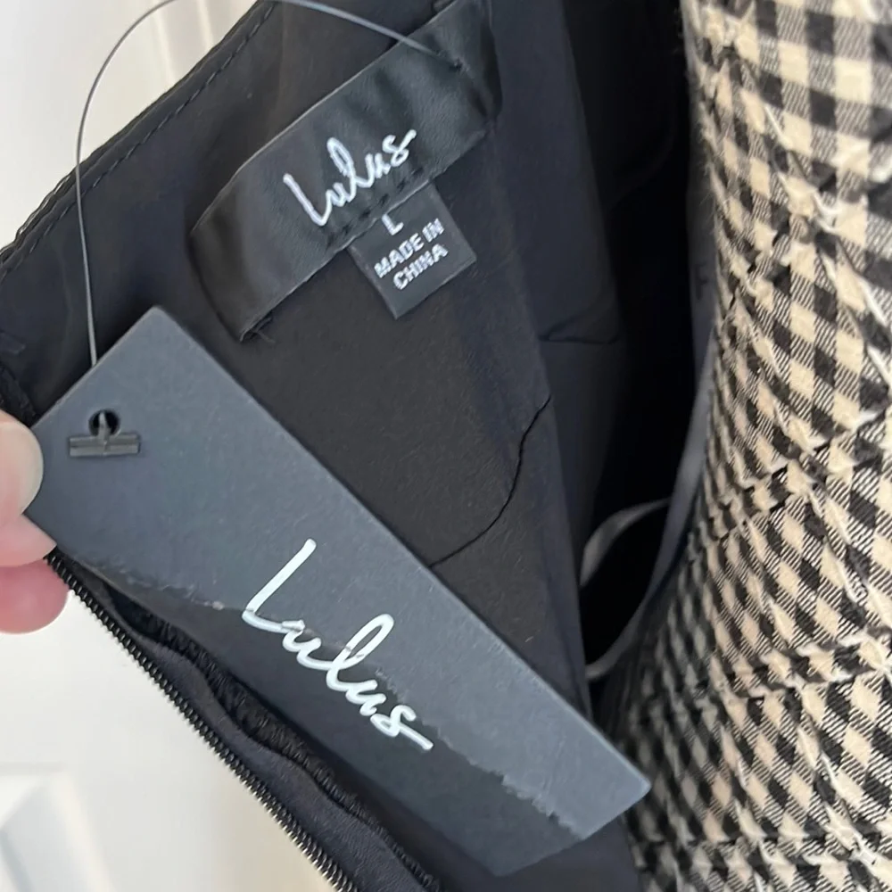 NWT Lulu’s Dress - Picture 9 of 9